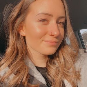 Meet your Posher, Ali